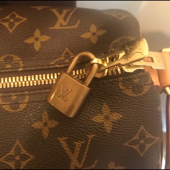 SOLD     Louis Vuitton Keepall 50 Travel Bag - Picture 4 of 7